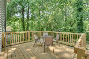 Seneca Vacation Rental Less Than 1 to Lake Keowee Access!